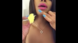 ASMR - Girlfriend Roleplay - Eating Sounds - EbonyLovers