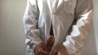 Medical student masturbates in the clinic bathroom