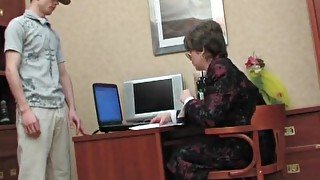 Mature boss Dolores does blowjob and fucks in office