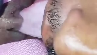 The plug feeding me her pussy