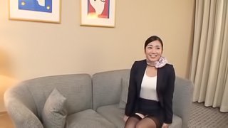 Beautiful Narita Rei gets talked into pleasuring a stiff dick