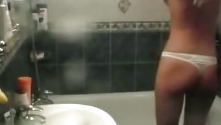 Blonde bitch wifey goes to take a shower candid video