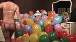 Sarahs Balloon Burst