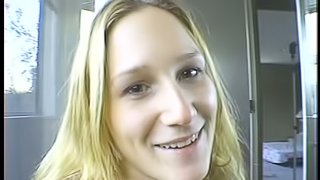 Squirting cum on her forehead after getting a blowjob