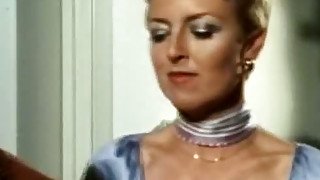Aunt Pegs fucks John Holmes at the porn casting in her living room