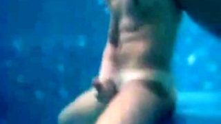 Str8 underwater and cum