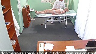 FakeHospital Slim babe wants sex with doctor