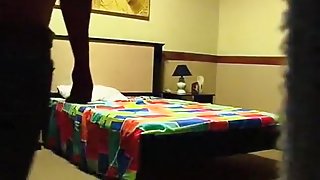 Player sets up a cam to tape his sex session with a hot girl for his one night stand girles collection