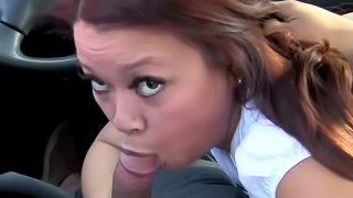 Asian chick is giving blowjob in the car