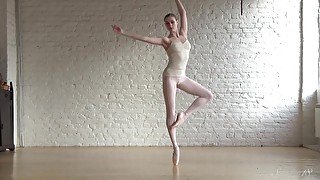 Lovely Ballerina Annett A Performs A Classic Nude Ballet Routine