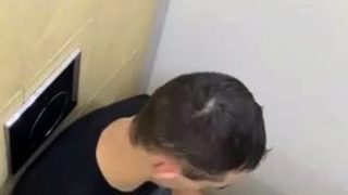 Spy for 3 Str8 guy jerking in public toilet