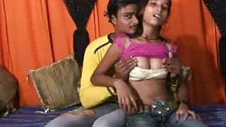 He gets head and makes love to Indian teen