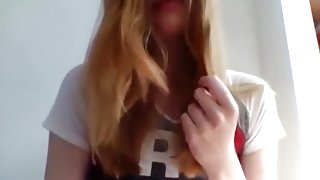 Ginger girl with an amazing body gets a shocking orgasm