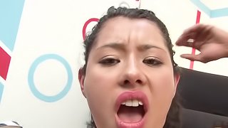 Shaved Latina vagina gets penetrated in passionate mode
