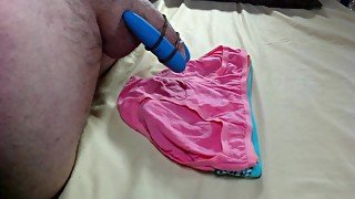 Double vibrator no-hands cumming on sexy panties