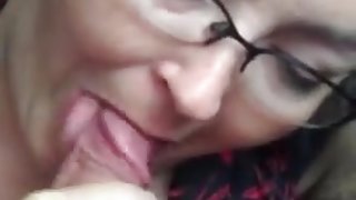 Gorgeous wife loves sucking cum from my big cock