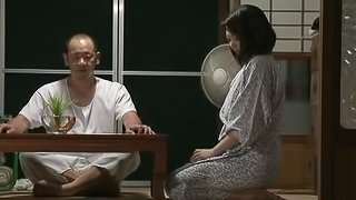 Busty mom Honami Uehara gets banged in the missionary position