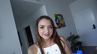 HD POV video of a brunette girlfriend giving a blowjob - Honey Hayes