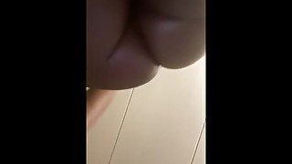 ebony plays with her butt plug for the first time