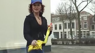 A divorced old slut givs a hand job after getting fingered a bit
