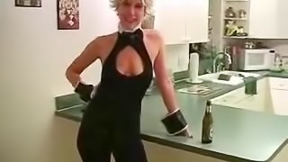 Hot Kitty Kitty is wildly fucking on the kitchen counter