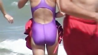 Candid voyeur girl in bikini of the nice lilac color 06o
