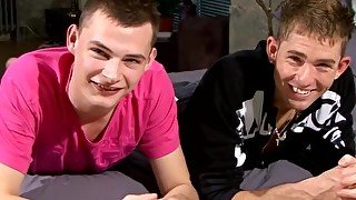 British gay Tony Parker blows big dick and bangs twink