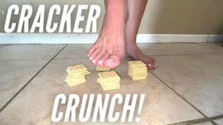 Food Crush Fetish Barefoot Feet Crushing Crackers