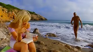 Incredibly sexy beach fuck hole exhausting that ris Dar experiences