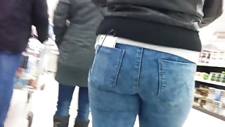 Another tight jeans ass