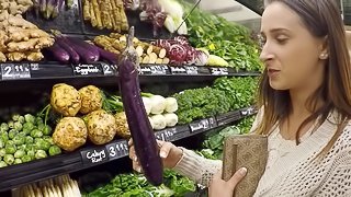 Inspiring senorita visits the supermarket for the nasty flashing