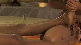 Beautiful Indian Learns To Relax With Intimate Massage