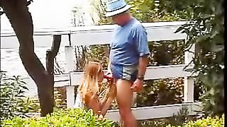 Old man is fucking a young babe in the garden