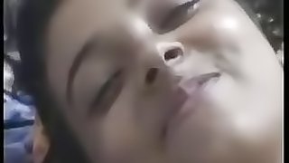 Lustful Indian Babe Gets Her Hairy Pussy Fucked in a Homemade Sex Tape